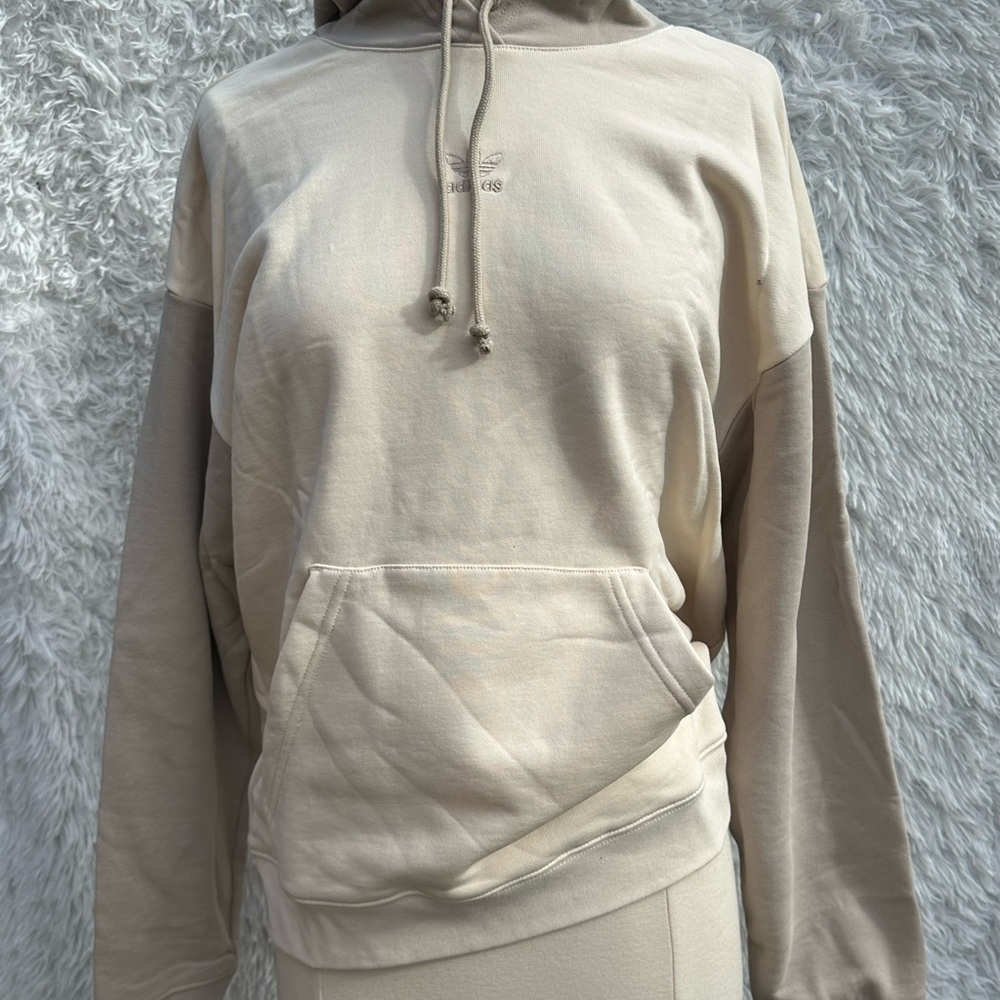 New Adidas Women's Cream Hoodie Sweater size medium